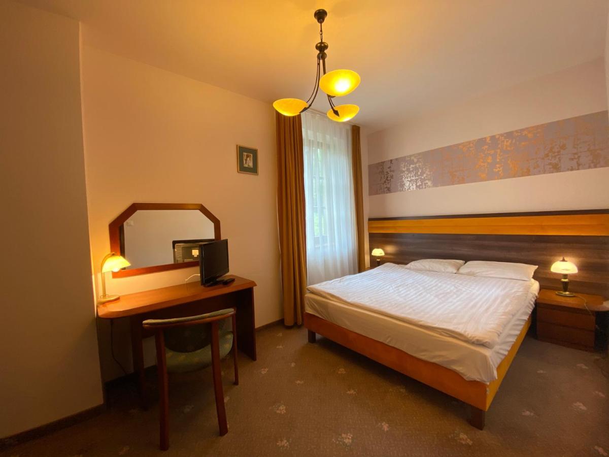 كرينيتسا زدروي Hotel Grant المظهر الخارجي الصورة