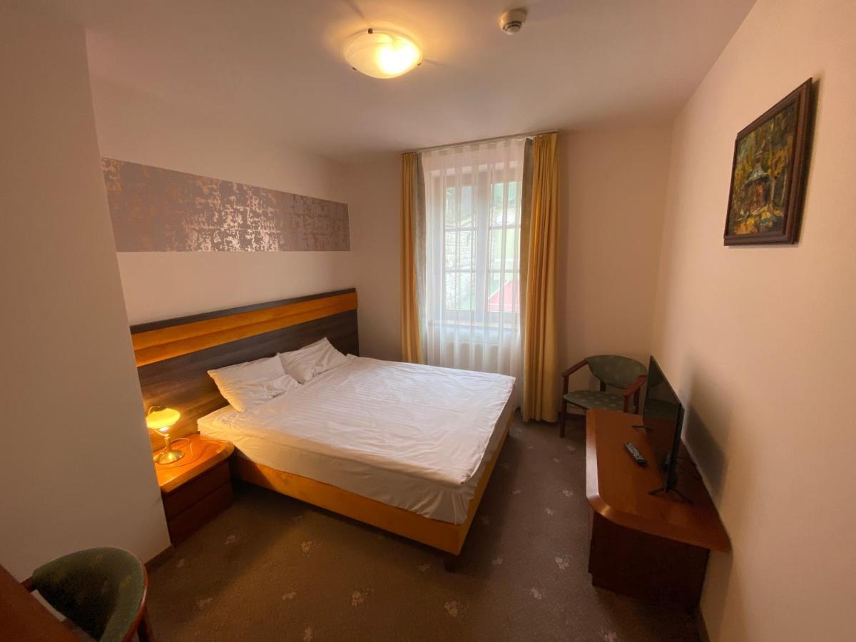 كرينيتسا زدروي Hotel Grant المظهر الخارجي الصورة