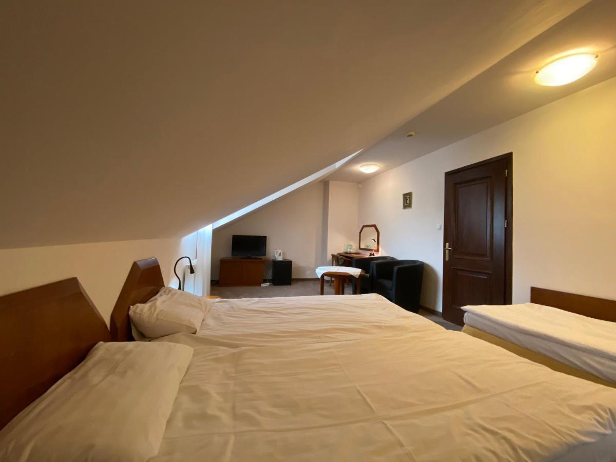 كرينيتسا زدروي Hotel Grant المظهر الخارجي الصورة