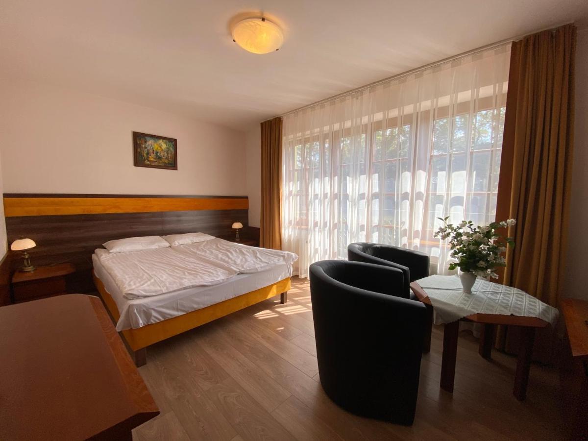 كرينيتسا زدروي Hotel Grant المظهر الخارجي الصورة