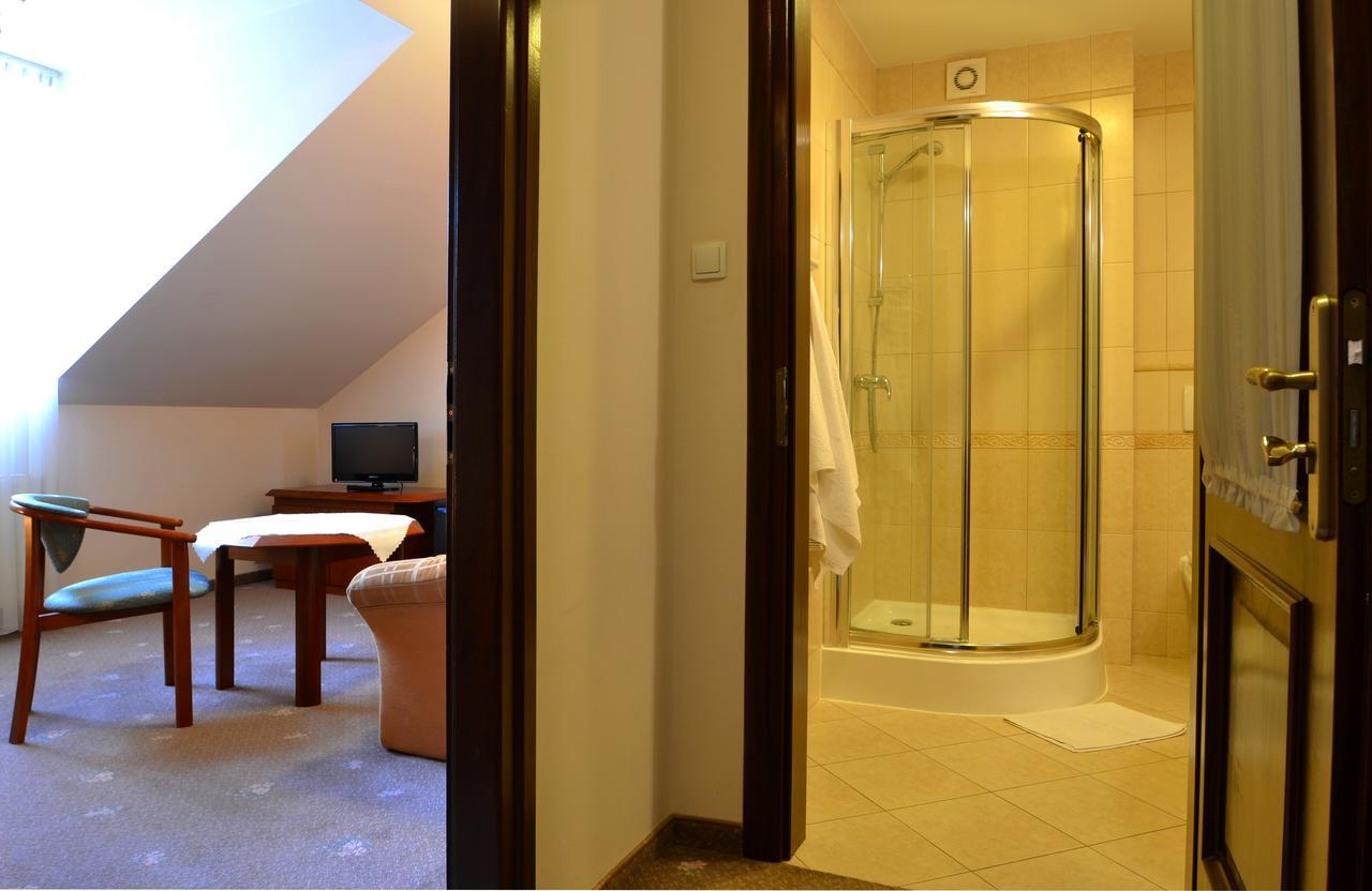 كرينيتسا زدروي Hotel Grant المظهر الخارجي الصورة