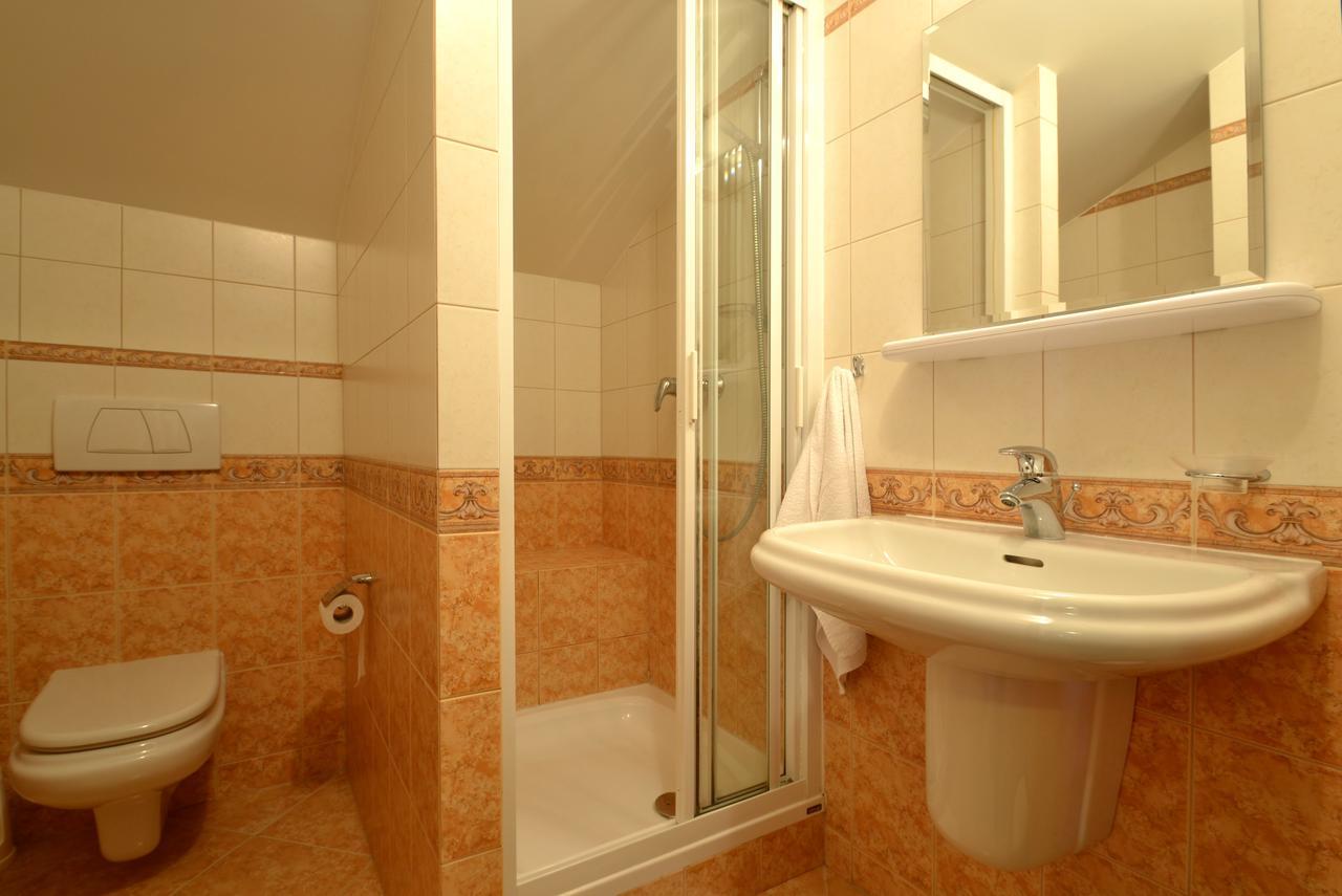 كرينيتسا زدروي Hotel Grant المظهر الخارجي الصورة